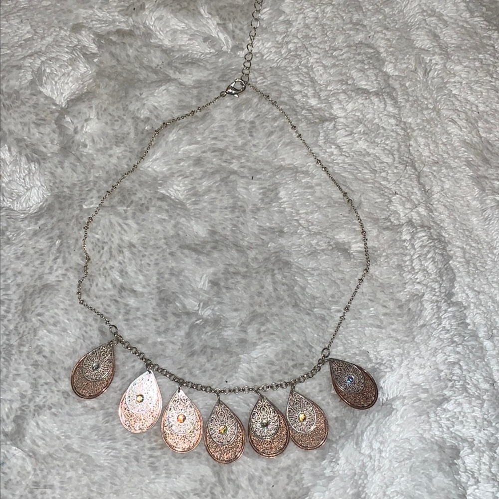 Necklace new, never worn